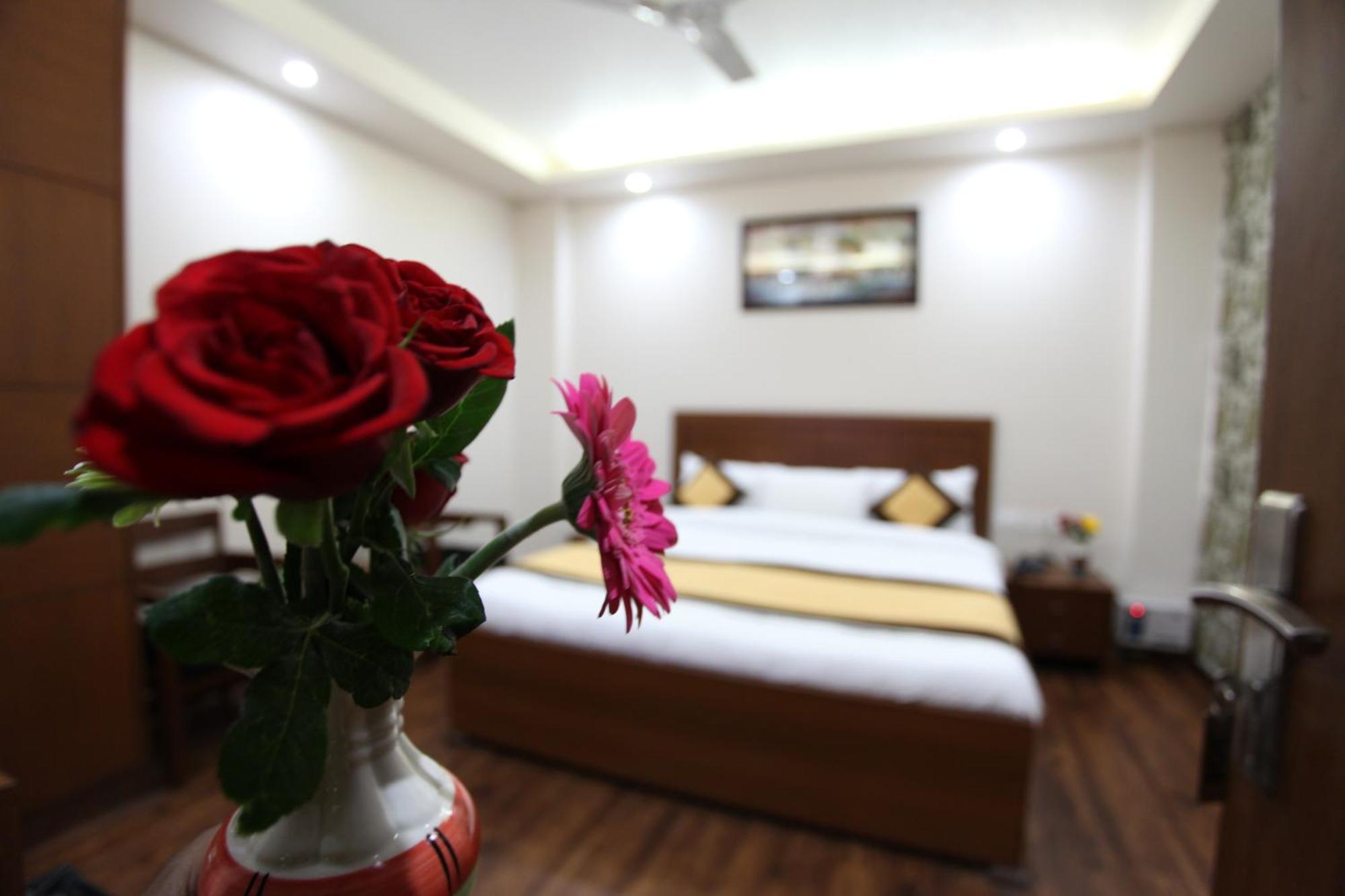 Hotel Hc Grand Nowe Delhi Zewnętrze zdjęcie