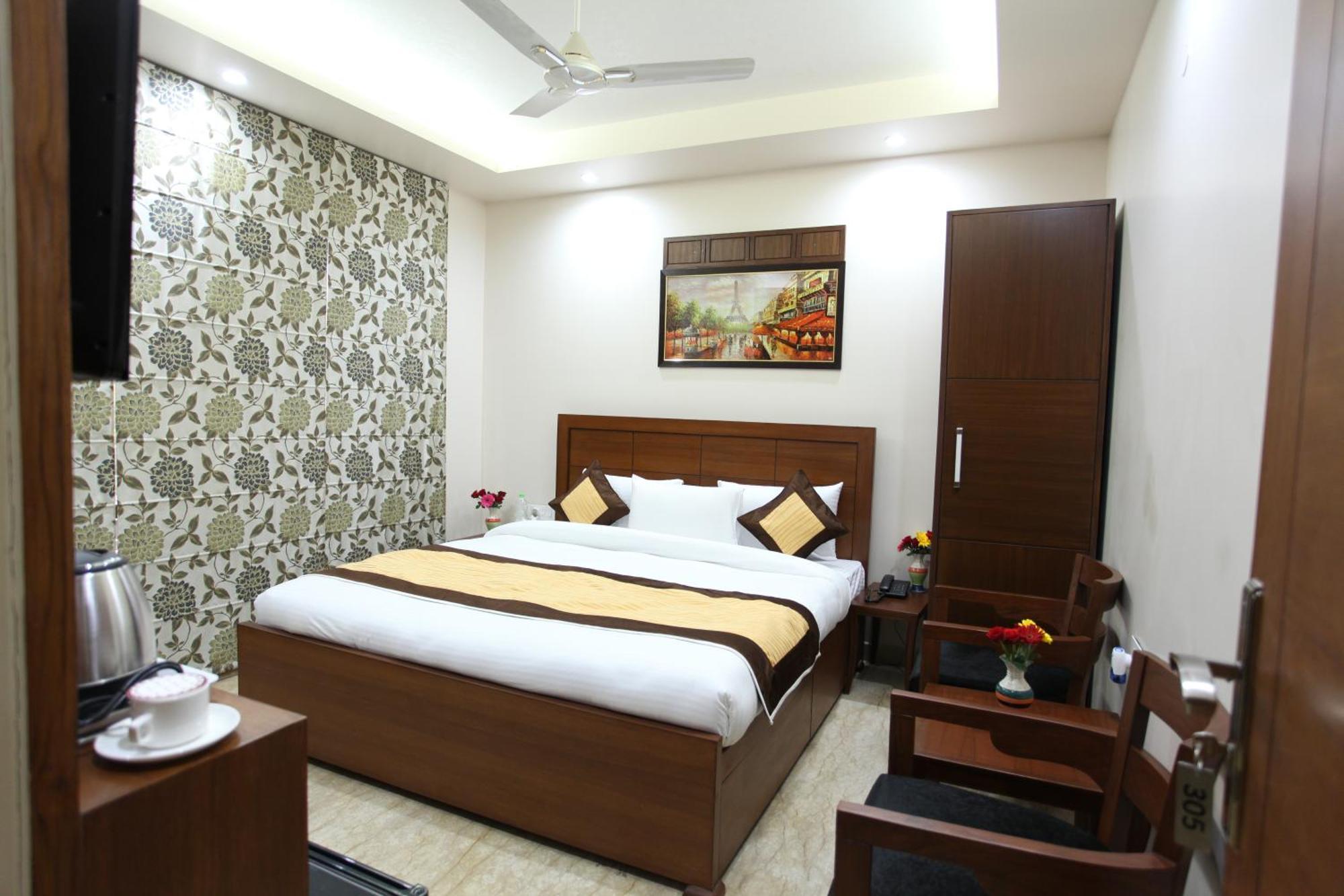 Hotel Hc Grand Nowe Delhi Zewnętrze zdjęcie